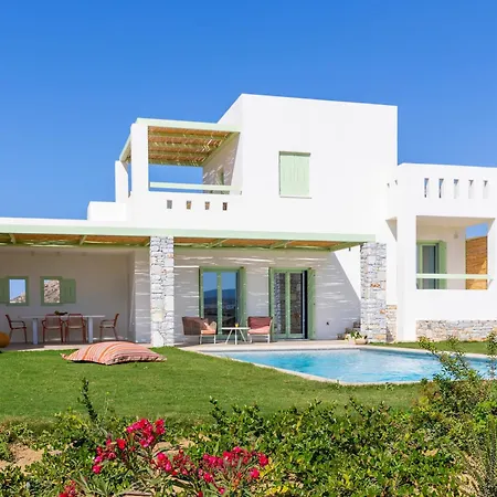 וילה Plioni With Private Pool & With Hot Tub מיקרי ויגלה