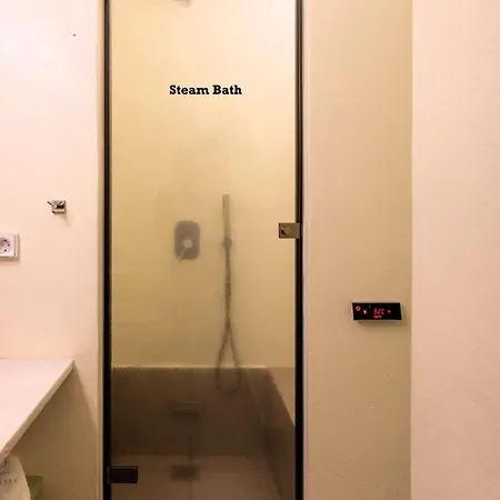 Βίλα Plioni With Private Pool & With Hot Tub *