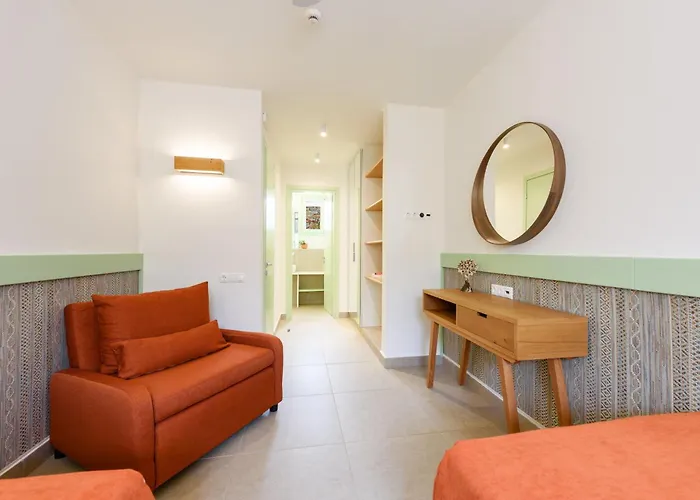 Plioni With Private Pool & With Hot Tub