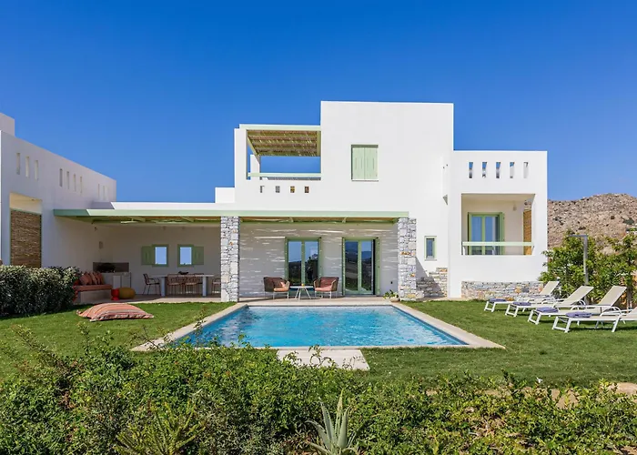 וילה Plioni With Private Pool & With Hot Tub מיקרי ויגלה