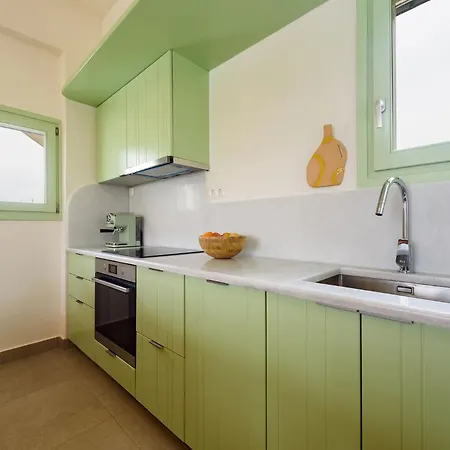 Plioni With Private Pool & With Hot Tub Villa