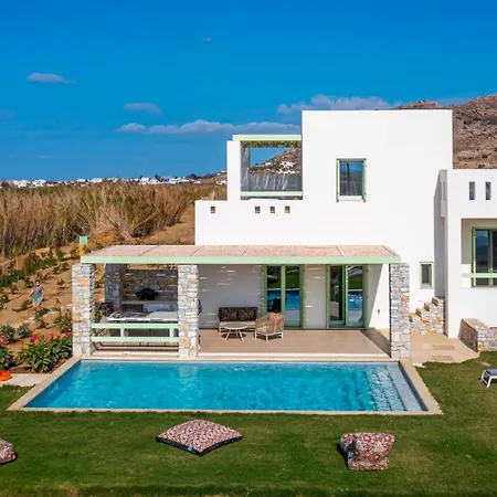 Plioni With Private Pool & With Hot Tub * Mikri Vigla